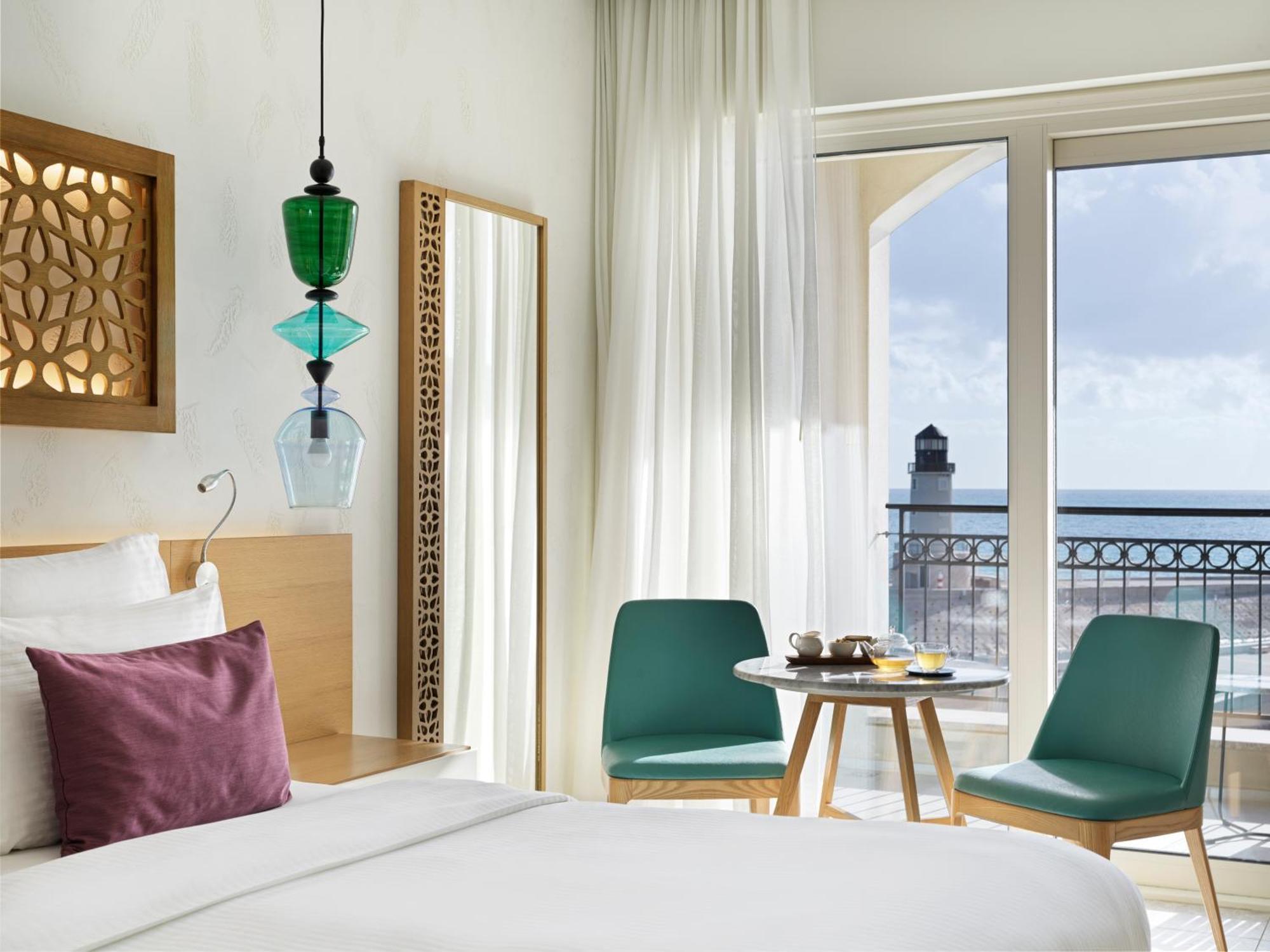 เดอะ เชดี ลุสติกา เบย์ Hotel ติวัต ภายนอก รูปภาพ